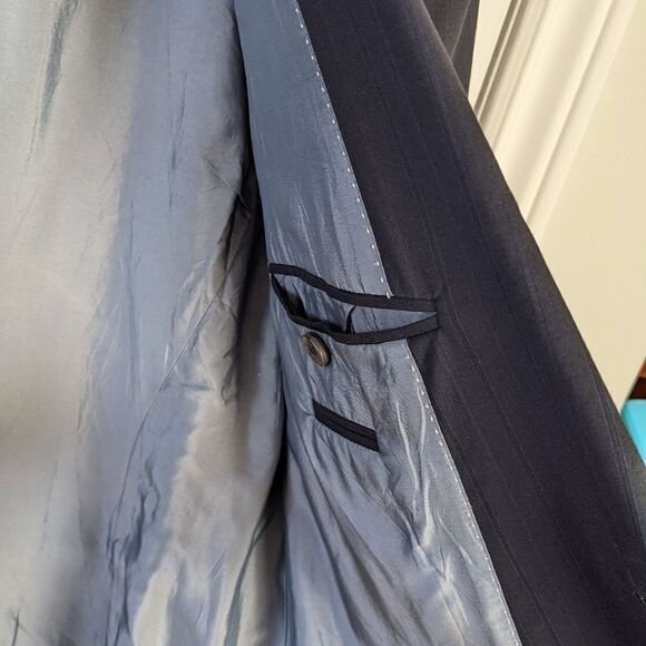 HUGO Boss Wool Suit Blazer Navy 100% Wool 44R US - Picture 2 of 15